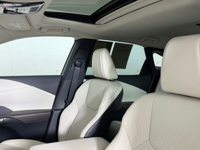 2024 Lexus RX 350 Premium photo 4