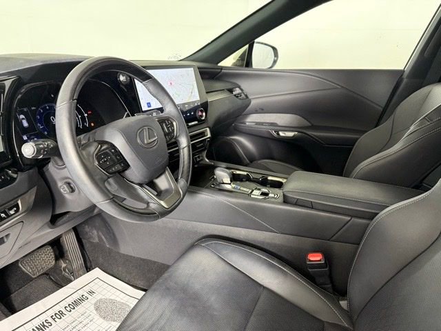 2024 Lexus RX 350 Premium photo 4