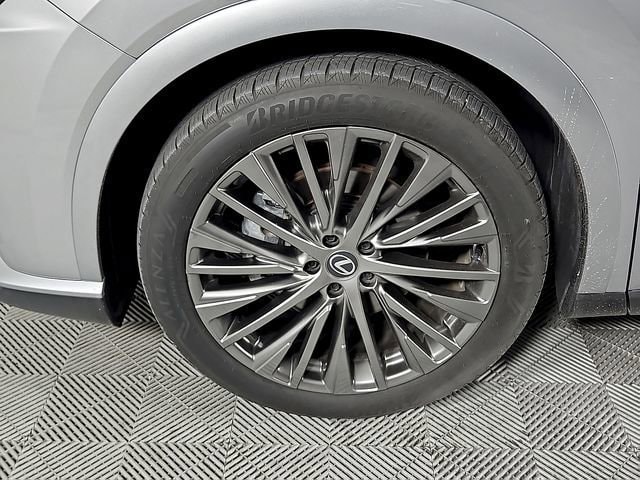 2023 Lexus RX 350 - Photo 9
