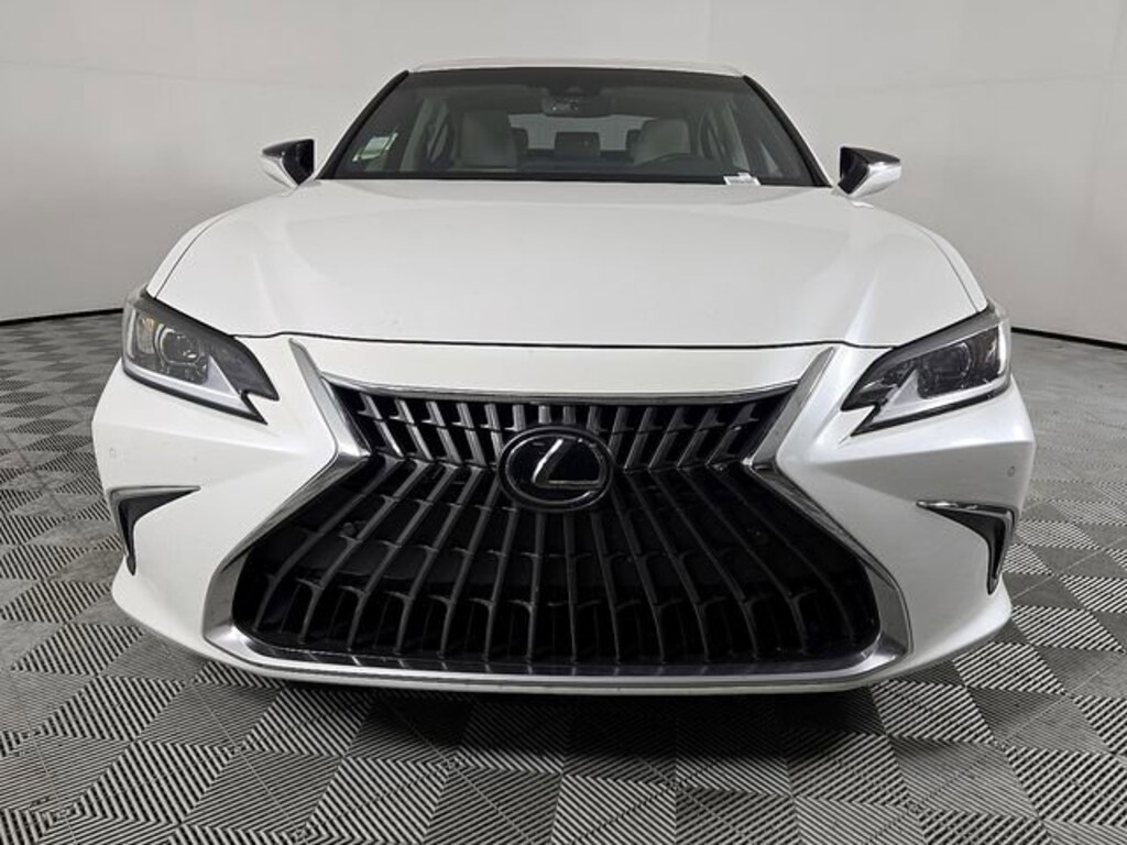 Used 2023 Lexus ES 350 Sedan