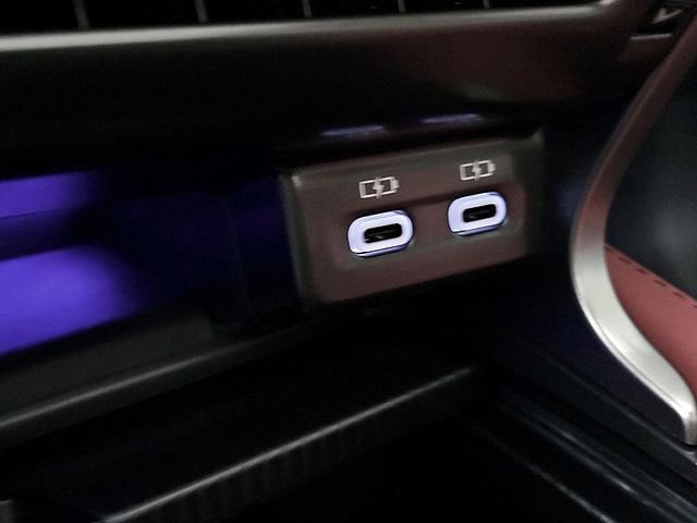 2026 Lexus RX Hybrid 500h - Photo 29