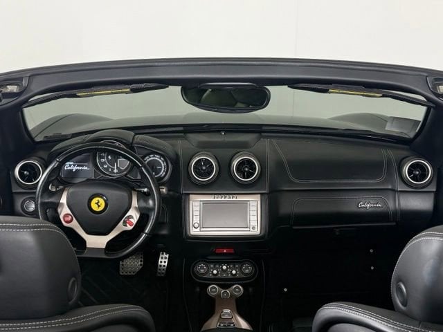 2014 Ferrari California Base - Photo 22
