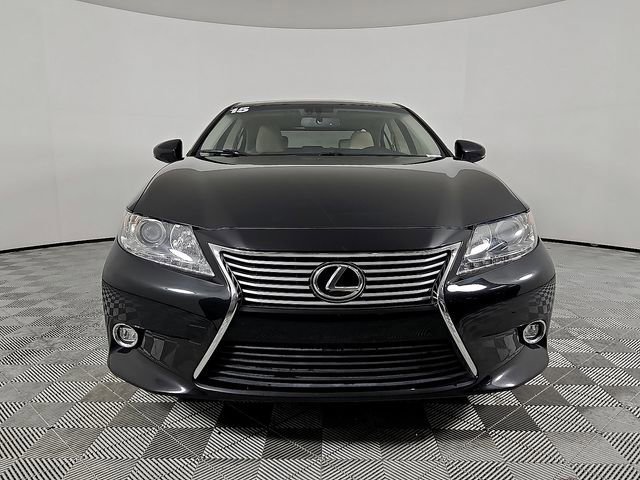 2015 Lexus ES 350 photo 2