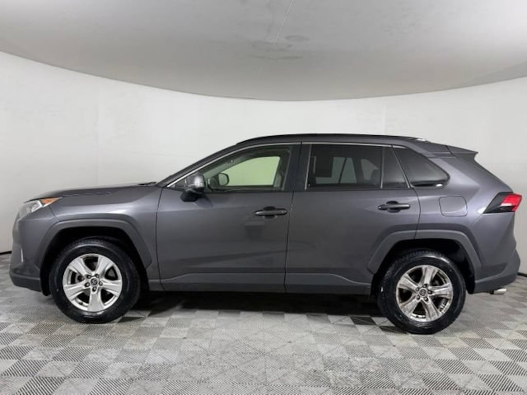Used 2019 Toyota RAV4 XLE SUV