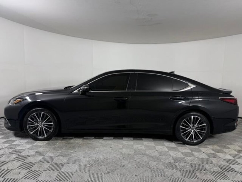 Used 2024 Lexus ES 300h Base Sedan