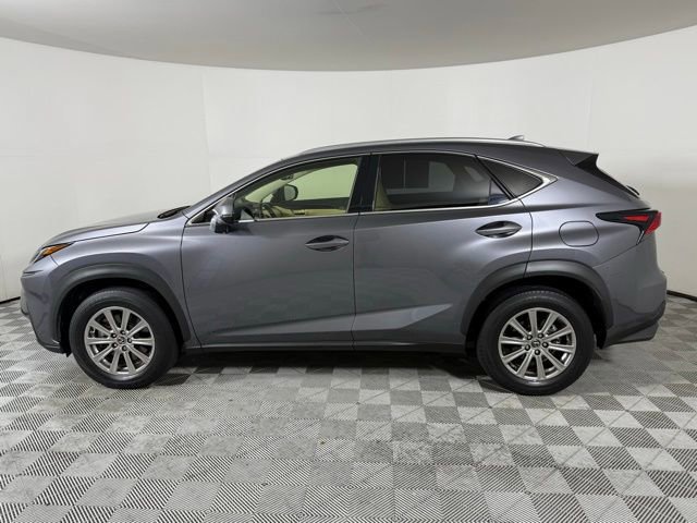 2019 Lexus NX 300 Luxury photo 2