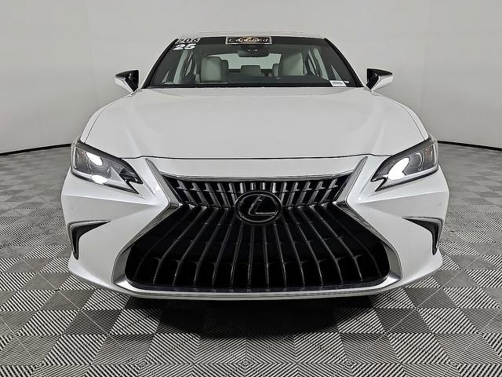 Used 2025 Lexus ES 350 Base Sedan