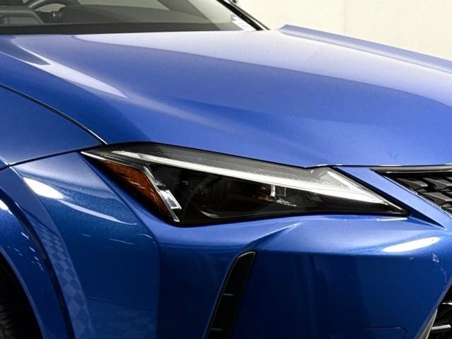 2024 Lexus UX Hybrid 250h Premium - Photo 15