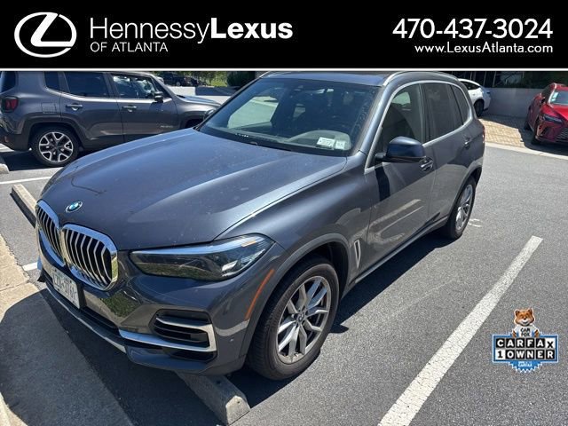 2022 BMW X5 xDrive40i's photo