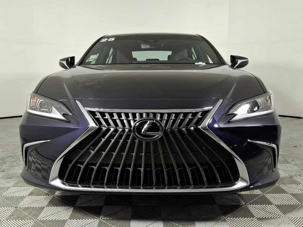 Used 2025 Lexus ES 300h Base Sedan