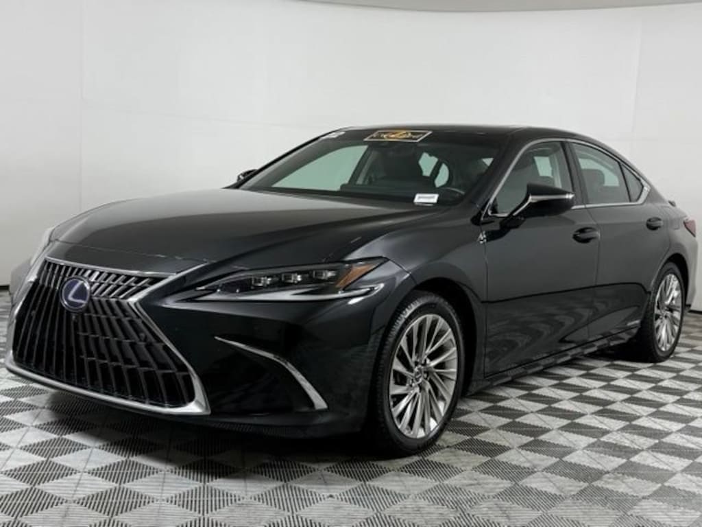 Certified 2022 Lexus ES 300h Ultra Luxury Sedan