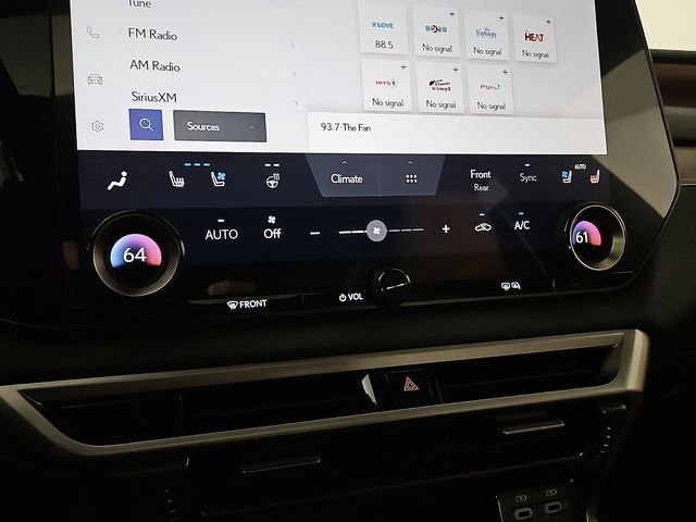 2025 Lexus RX 350 - Photo 18