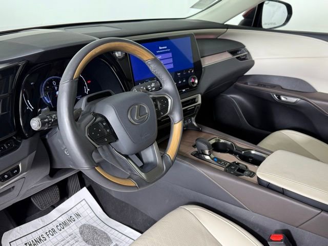 2024 Lexus RX 350 Premium photo 3