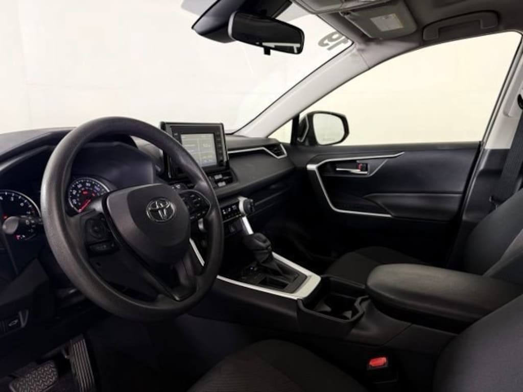 Used 2019 Toyota RAV4 XLE SUV
