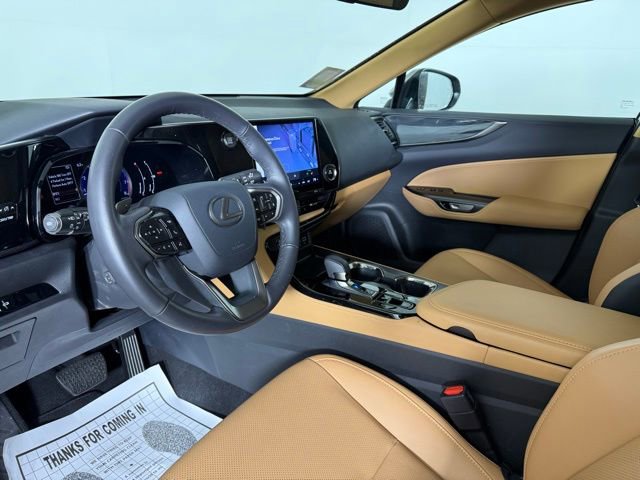 2025 Lexus NX 250 Premium photo 4