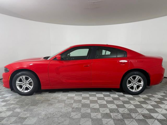 2022 Dodge Charger SXT photo 2