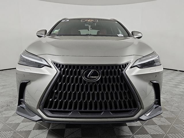2023 Lexus NX 350 Luxury photo 3