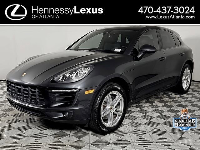 2018 Porsche Macan -'s photo