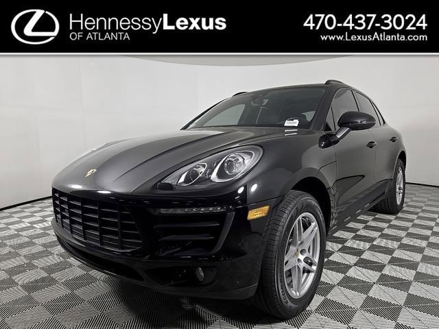 2017 Porsche Macan Base's photo