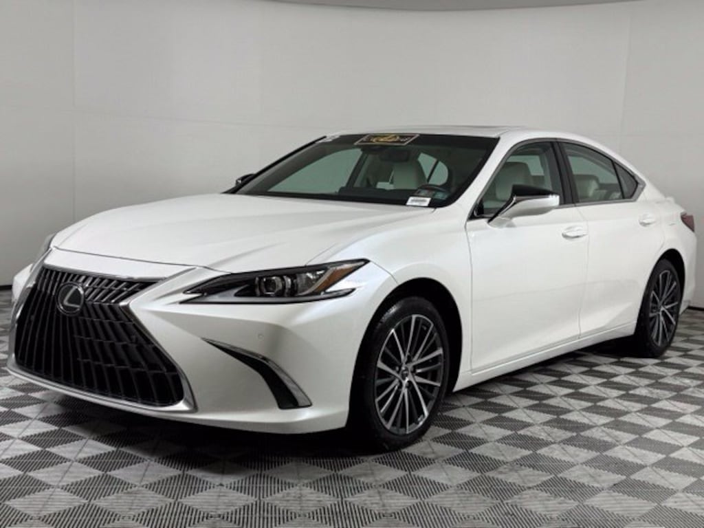 Used 2022 Lexus ES 350 Sedan