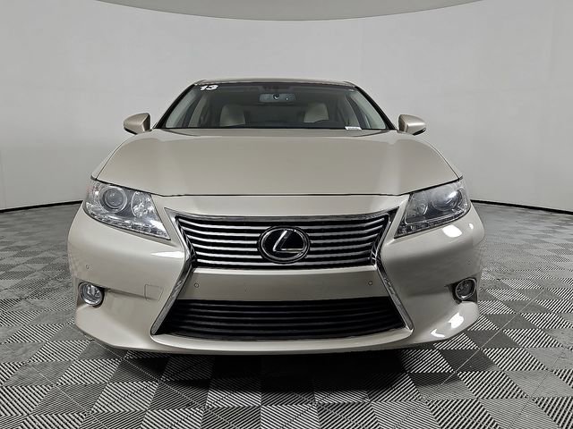 2013 Lexus ES 350 photo 3