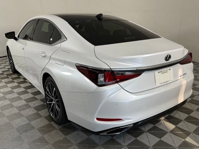 2025 Lexus ES 350 photo 3