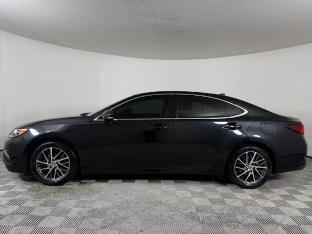 Used 2018 Lexus ES 350 Sedan