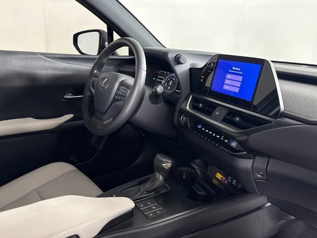 2024 Lexus UX Hybrid 250h Premium - Photo 18