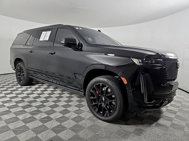 2022 Cadillac Escalade ESV Sport photo 3