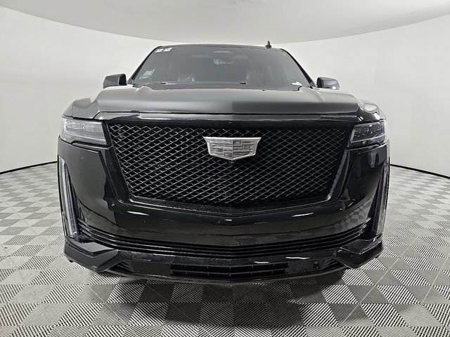 2022 Cadillac Escalade ESV Sport photo 2