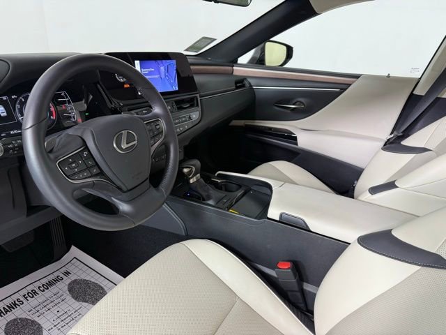 2025 Lexus ES 350 Base photo 4