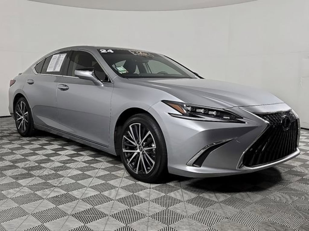 Used 2024 Lexus ES 300h F SPORT Design Sedan