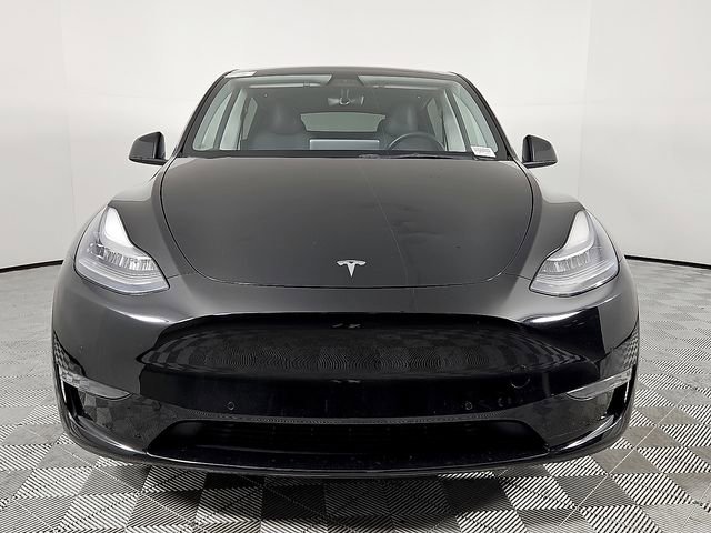 Used 2021 Tesla Model Y Standard Range with VIN 5YJYGDED8MF121027 for sale in Northfield, Minnesota