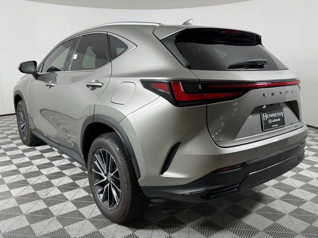 2024 Lexus NX 350h Premium photo 3
