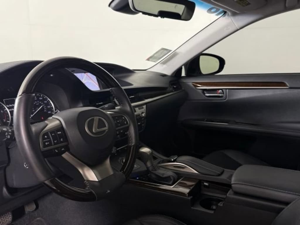 Used 2018 Lexus ES 350 Sedan