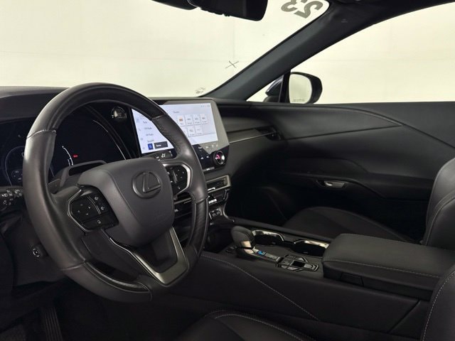 2023 Lexus RX 350 - Photo 3