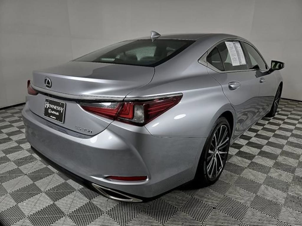Used 2024 Lexus ES 350 Sedan