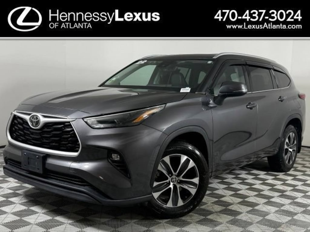 Used 2022 Toyota Highlander XLE SUV