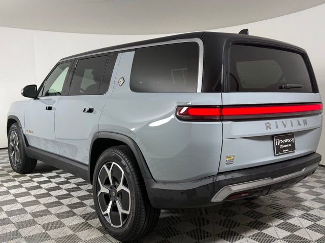 2024 Rivian R1S Adventure photo 3