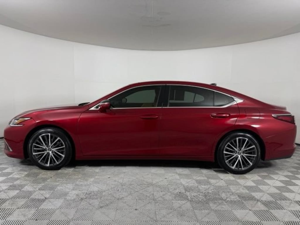 Certified 2022 Lexus ES 350 Sedan