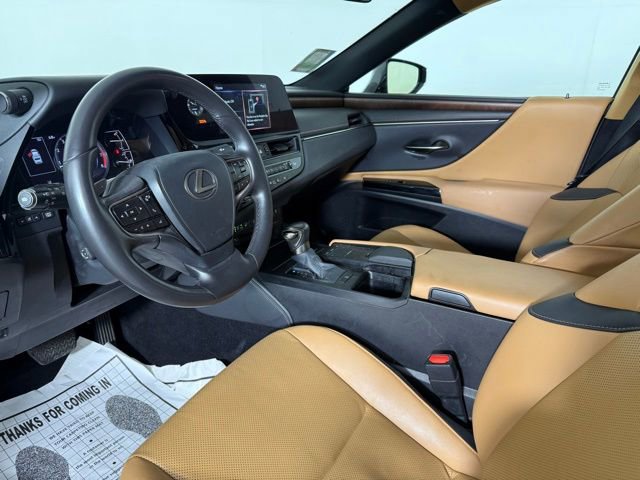 2022 Lexus ES 350 photo 4