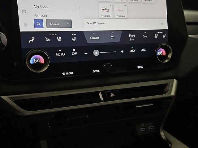 2023 Lexus RX 350 - Photo 17