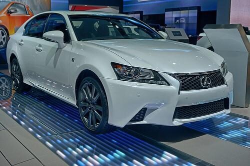 18 Lexus Gs350 Vs 18 Bmw 5 Series Comparison Hennessy Lexus Of Atlanta 18 Lexus Gs350 Vs 18 Bmw 5 Series Comparison Hennessy Lexus Of Atlanta