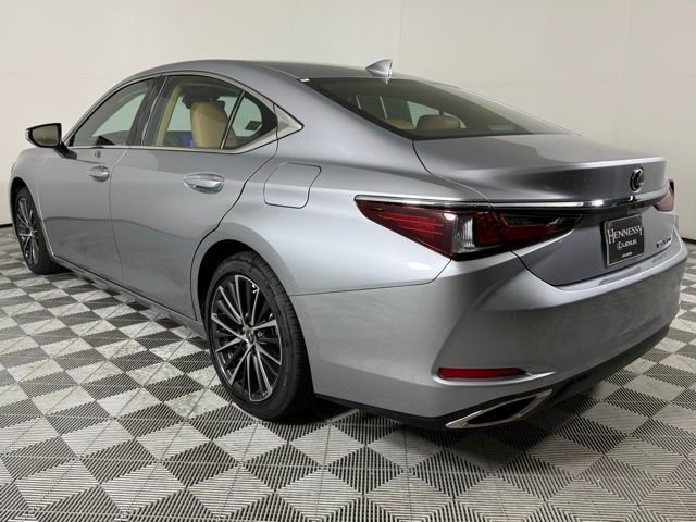 2025 Lexus ES 350 Base photo 3