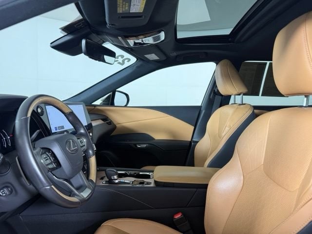 2023 Lexus RX 350 - Photo 21
