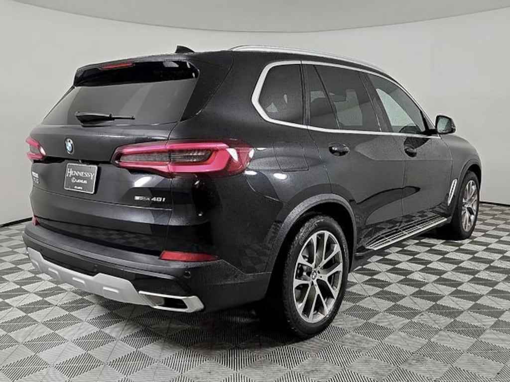 Used 2023 BMW X5 sDrive40i SUV