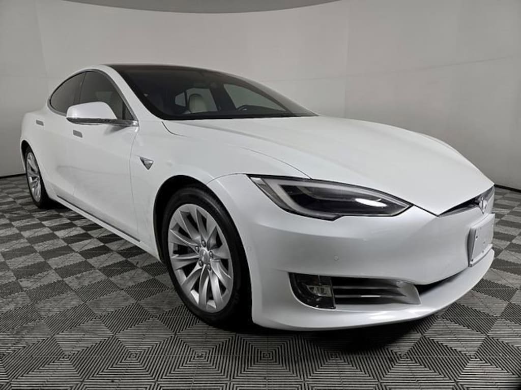 Used 2017 Tesla Model S Sedan
