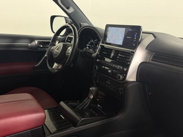 2023 Lexus GX PREMIUM - Photo 17