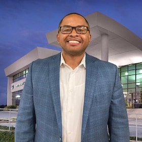 Staff member RONNIE NESBITT from ID_a75a25465f6c