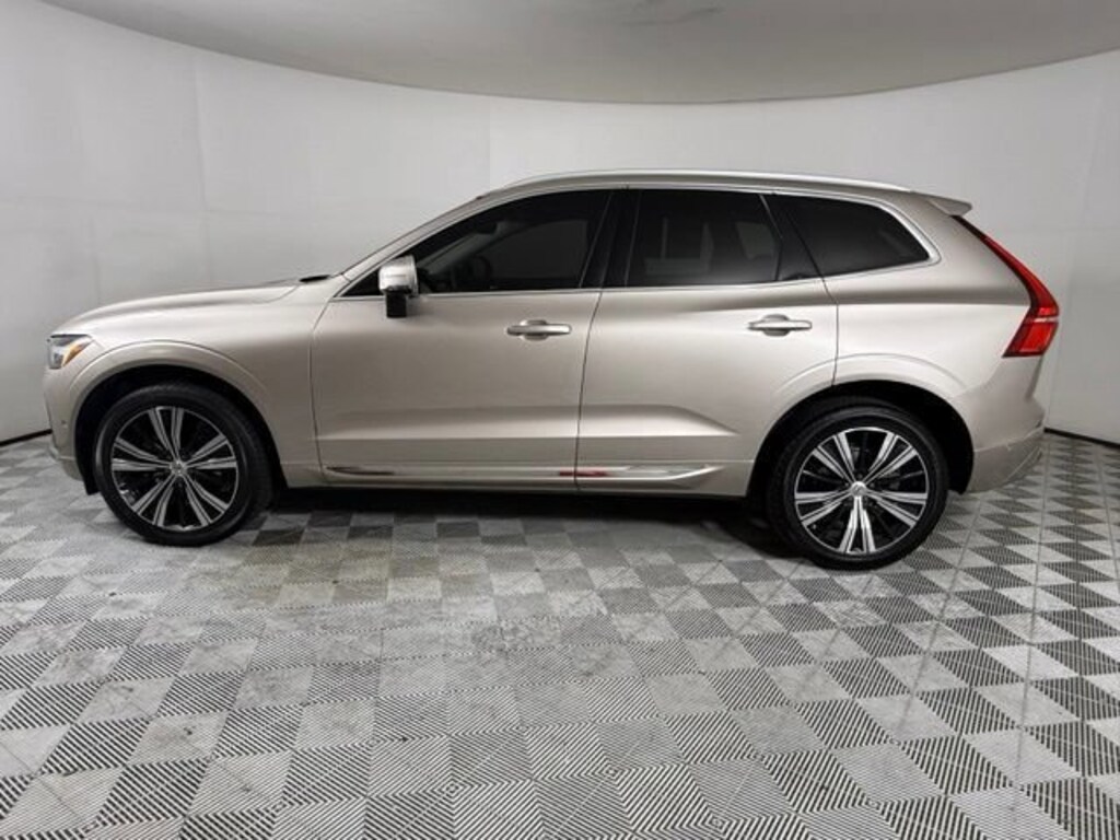 Used 2023 Volvo XC60 B5 FWD Plus Bright SUV